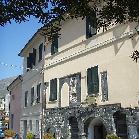לבנטו Ospitalia Del Mare Hostel מראה חיצוני תמונה